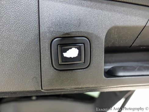 Used 2022 Cadillac XT5 Luxury FWD image 27