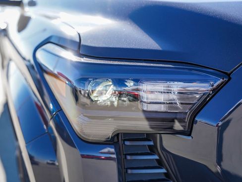 New 2026 Toyota Tacoma SR5 image 11