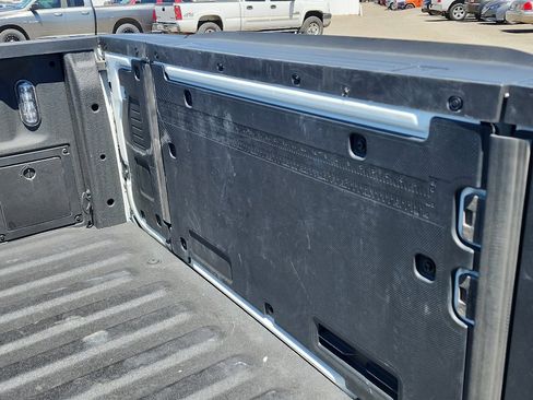 Used 2025 Ford F150 King Ranch w/ FX4 Off-Road Package image 12