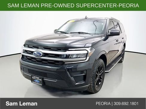 Used 2022 Ford Expedition XLT RWD image 3