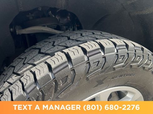 Used 2020 Chevrolet Silverado 1500 LT w/ All-Star Edition AWD/4WD image 27