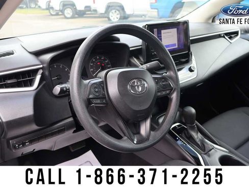 Used 2024 Toyota Corolla LE FWD image 19