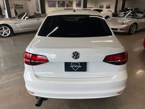 Used 2017 Volkswagen Jetta S FWD image 8