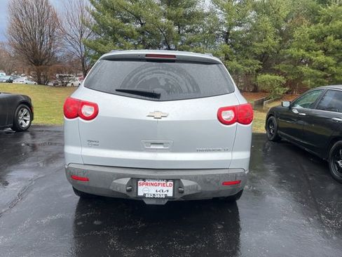 Used 2012 Chevrolet Traverse LT image 5