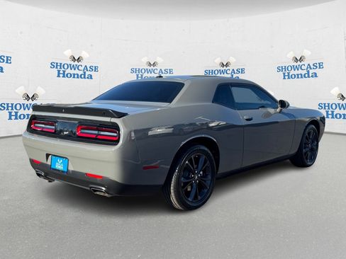 Used 2023 Dodge Challenger SXT w/ Blacktop Package image 7
