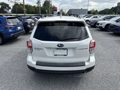 Used 2018 Subaru Forester 2.5i Premium w/ All-Weather Package AWD/4WD image 27