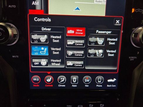 Used 2019 RAM 2500 Laramie w/ Black Appearance Package AWD/4WD image 53