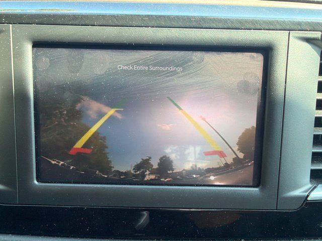 Used 2024 Chrysler Voyager LX FWD image 26