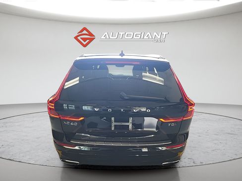Used 2021 Volvo XC60 T5 Inscription AWD/4WD image 3