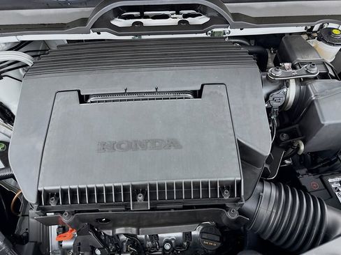 New 2026 Honda Pilot Touring image 12