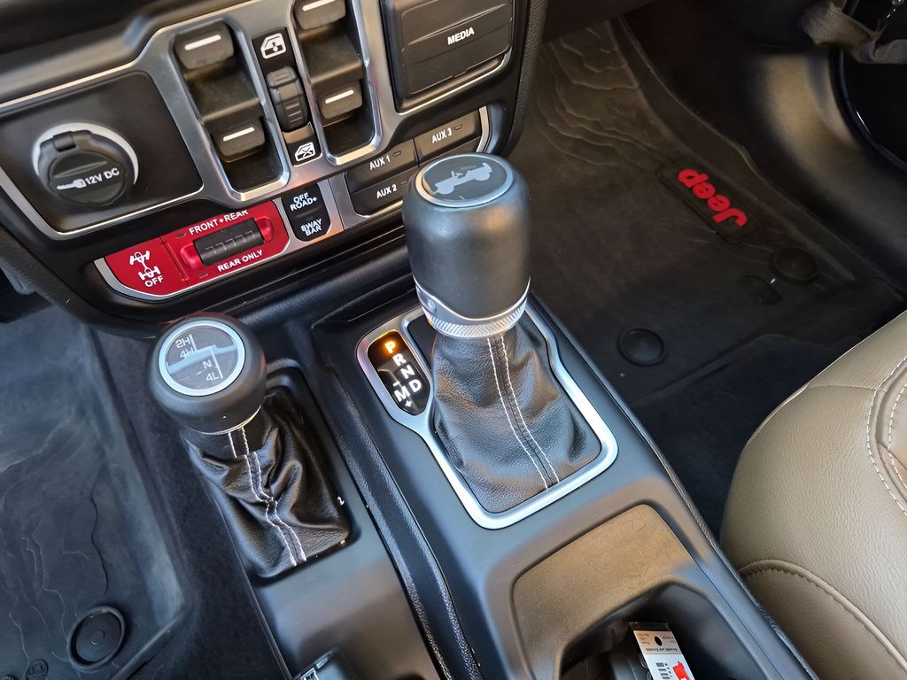 Used 2021 Jeep Wrangler Unlimited Rubicon AWD/4WD image 33