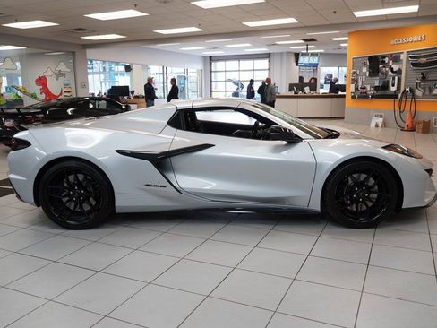 New 2026 Chevrolet Corvette Z06 w/ Battery Protection Package image 10