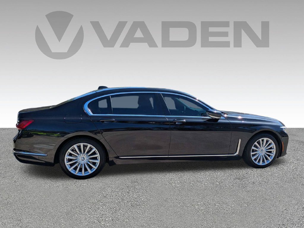 Used 2020 BMW 740i w/ Premium Package RWD image 23