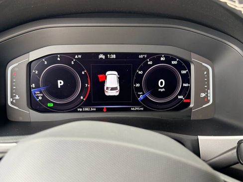 Used 2022 Volkswagen Atlas Cross Sport SE image 27