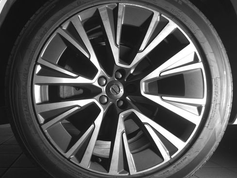 Used 2022 Volvo XC90 T5 Momentum w/ Climate Package FWD image 21