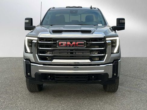 New 2026 GMC Sierra 3500 SLE w/ Preferred Package image 8