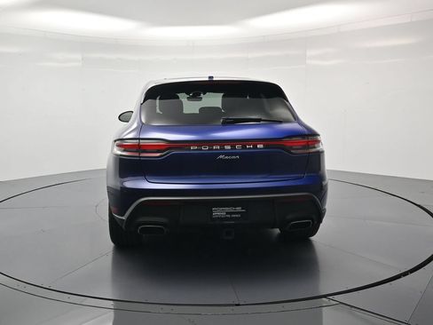 Certified 2024 Porsche Macan AWD/4WD image 36