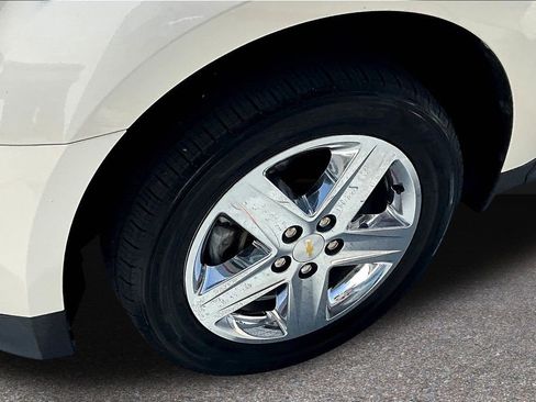 Used 2015 Chevrolet Equinox LTZ image 29