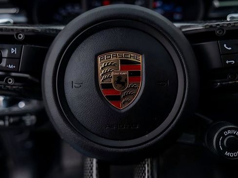 Used 2025 Porsche Macan GTS image 46