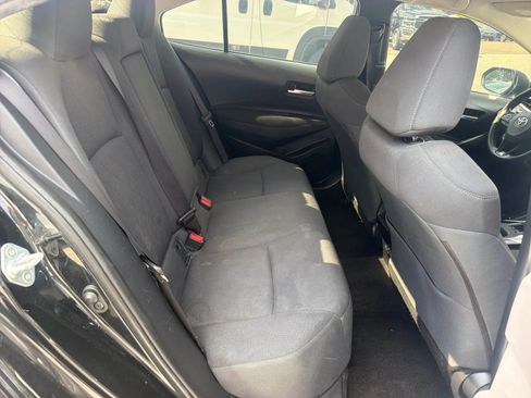 Used 2020 Toyota Corolla LE FWD image 15
