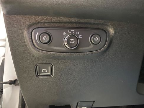 Used 2019 GMC Terrain SLT AWD/4WD image 11