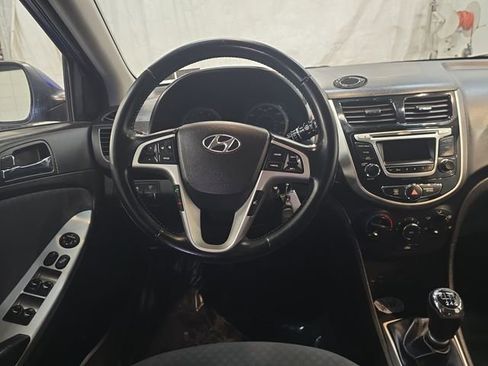 Used 2014 Hyundai Accent SE image 14