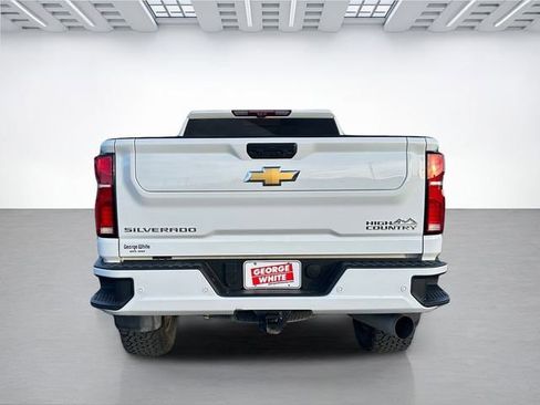 Used 2025 Chevrolet Silverado 2500 High Country w/ High Country Premium Package image 5