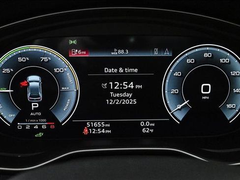 Used 2021 Audi Q5 e Premium Plus image 11