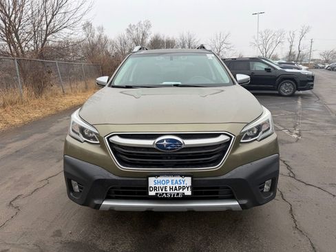 Used 2020 Subaru Outback Touring image 2