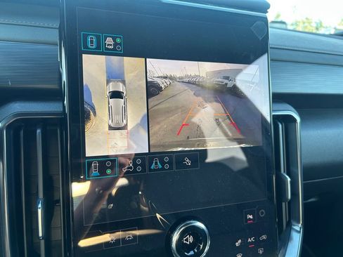 New 2026 GMC Acadia AT4 image 19