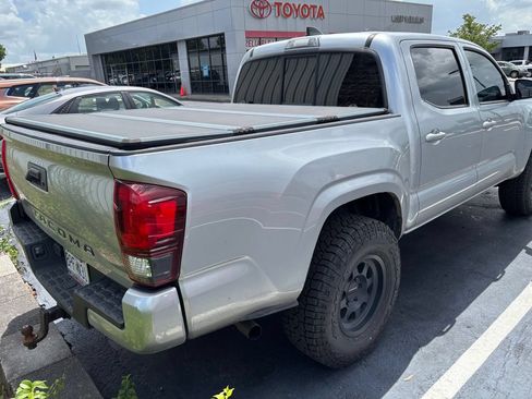 Certified 2022 Toyota Tacoma SR AWD/4WD image 7