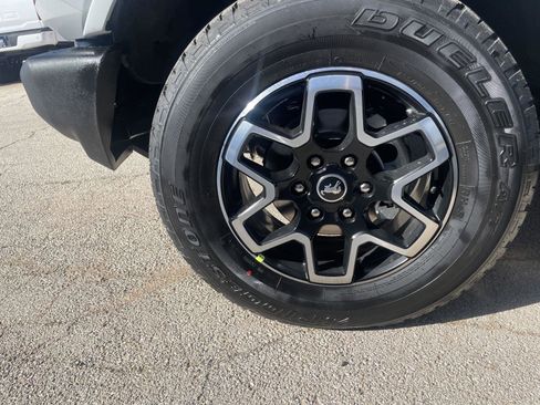 New 2026 Ford Bronco Outer Banks image 31