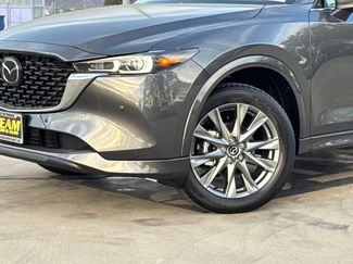 New 2025 MAZDA CX-5 AWD 2.5 S w/ Premium Plus Pkg video 4