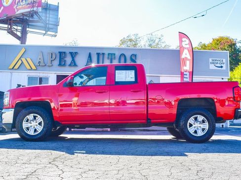 Used 2018 Chevrolet Silverado 1500 LT image 26