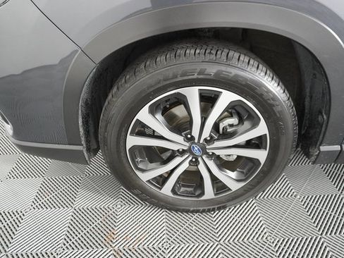 Certified 2021 Subaru Forester Limited image 17