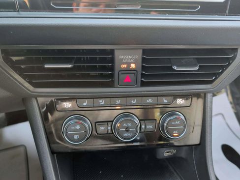 Used 2019 Volkswagen Jetta R-Line image 14