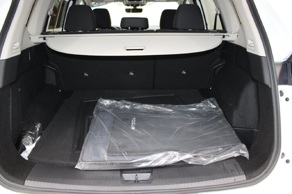 Used 2026 Nissan Rogue SV w/ Cold Weather Package FWD image 28