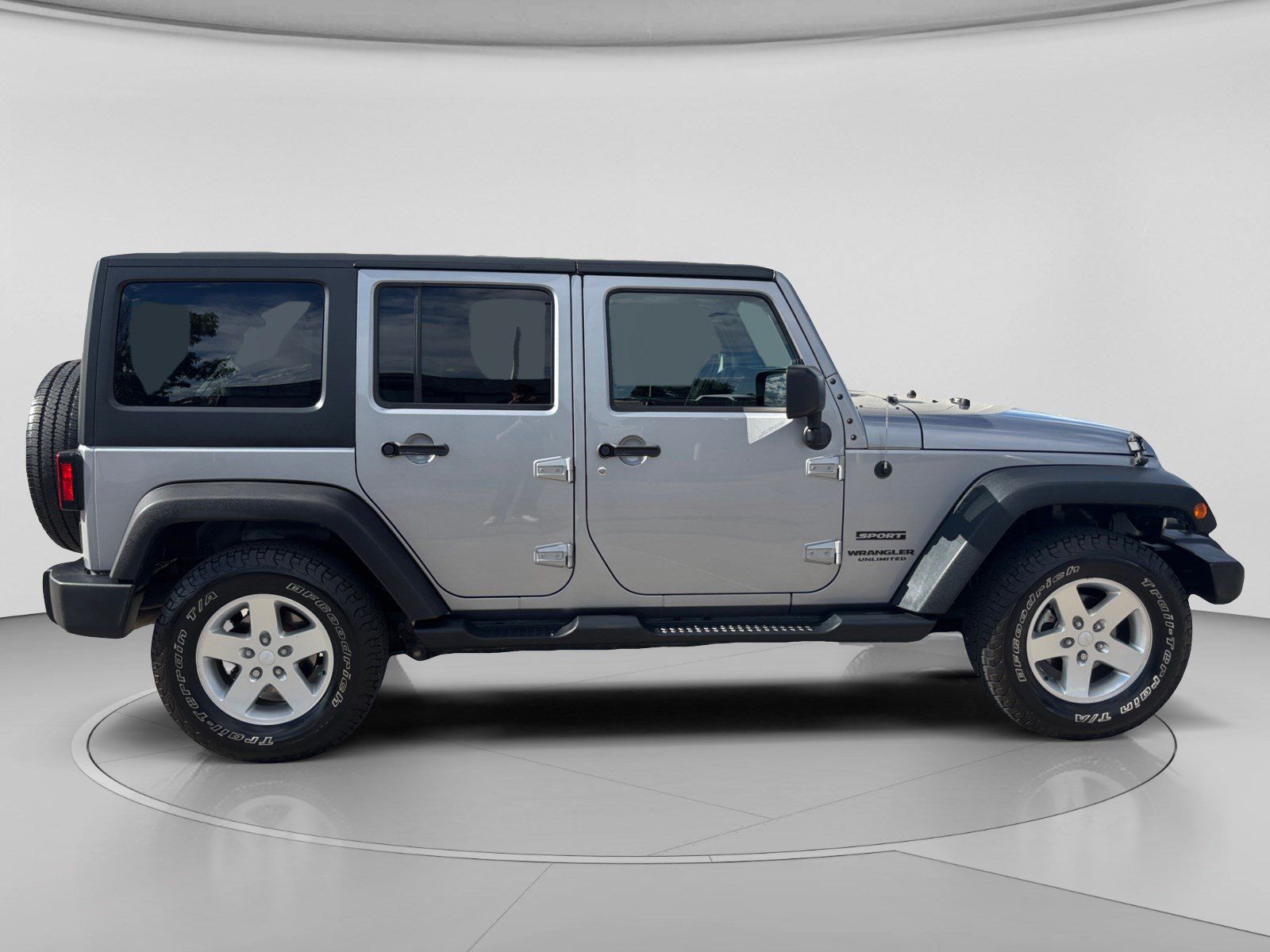 Used 2015 Jeep Wrangler Unlimited Sport w/ Quick Order Package 24S AWD/4WD image 6