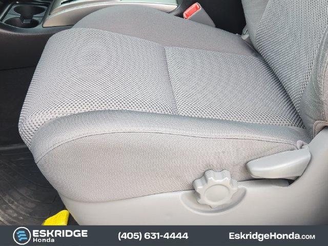 Used 2015 Toyota Tacoma 4x4 Access Cab V6 w/ TRD Off-Road Package image 24