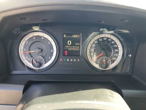 Used 2018 RAM 1500 Express image 31