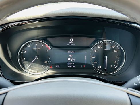 Used 2020 Cadillac XT5 Premium Luxury w/ LPO, Floor Liner Package FWD image 20