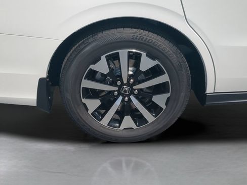 New 2026 Honda Odyssey EX-L image 28