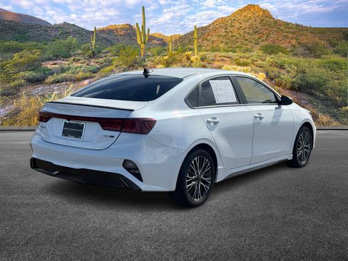 Certified 2024 Kia Forte GT-Line image 4