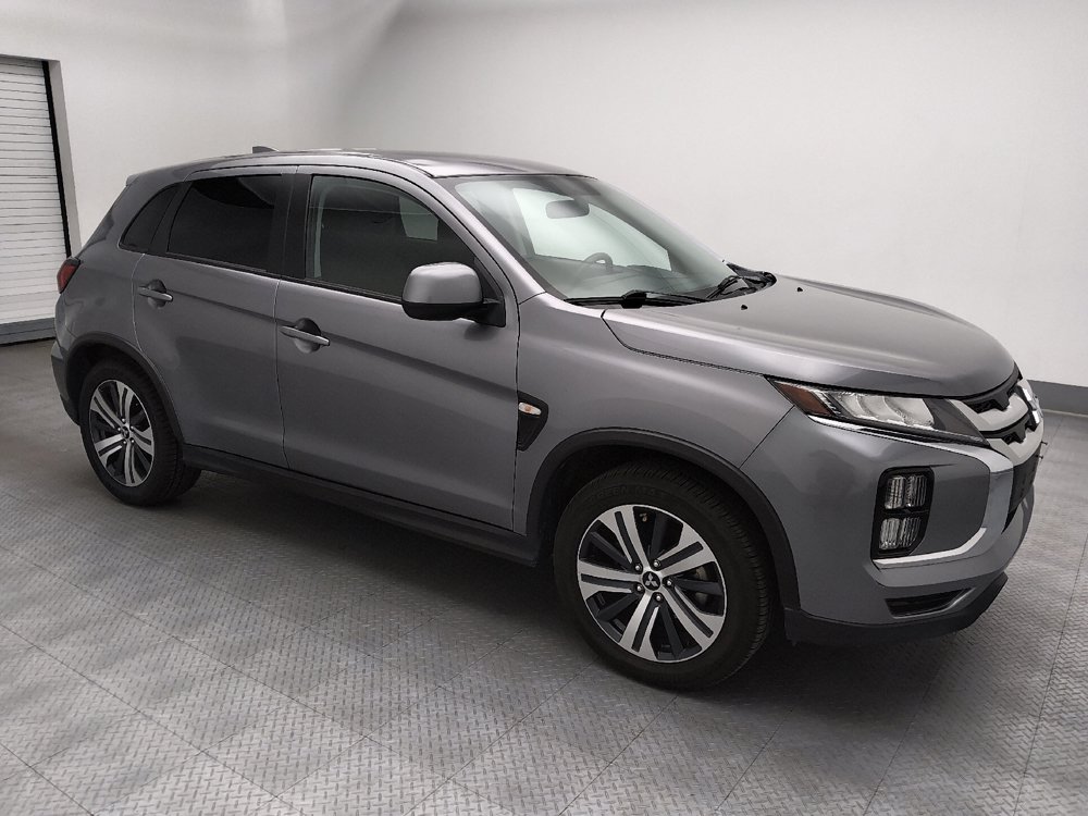 Used 2020 Mitsubishi Outlander Sport ES FWD image 11