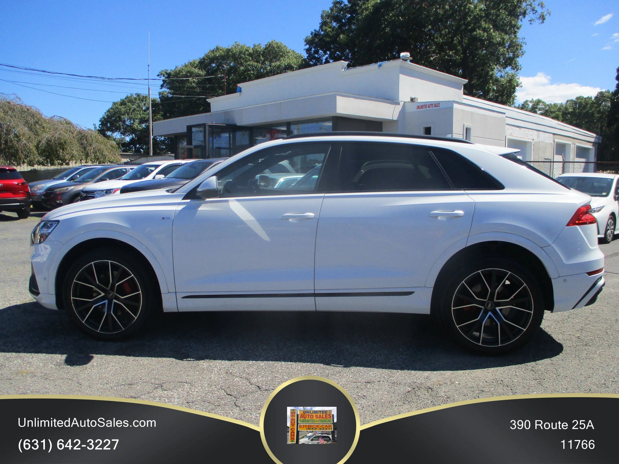 Used 2021 Audi Q8 Premium Plus w/ Premium Plus Package AWD/4WD image 3