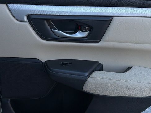 Used 2020 Honda CR-V LX image 25