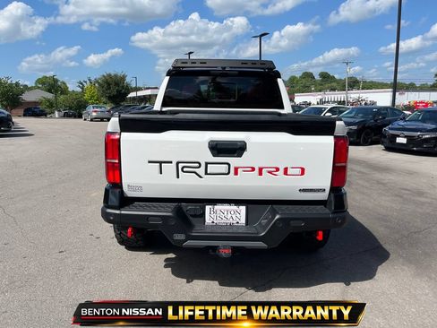 Used 2024 Toyota Tacoma TRD Pro AWD/4WD image 6