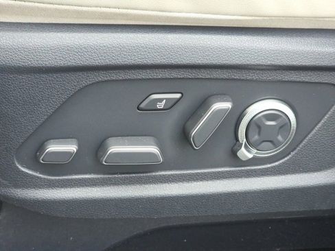 Certified 2023 Hyundai Palisade Calligraphy w/ Cargo Package image 5