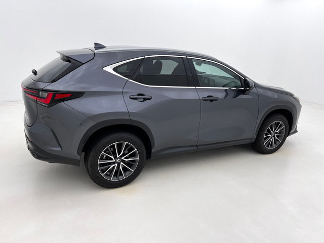 Certified 2026 Lexus NX 350 AWD w/ Accessory Package (2T) image 10