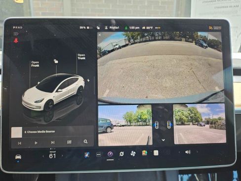 Used 2023 Tesla Model 3 Standard Range RWD image 44